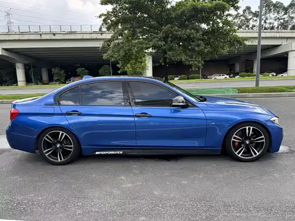 BMW 3 Series 2019