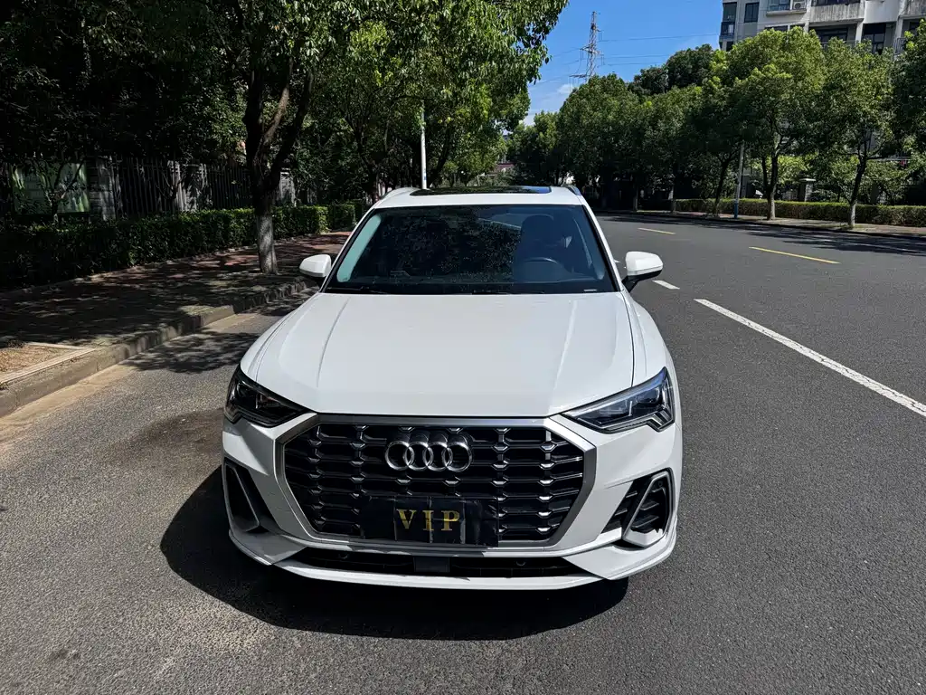 Audi Q3 2022