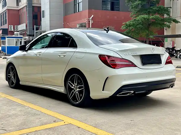 Mercedes-Benz CLA 2018
