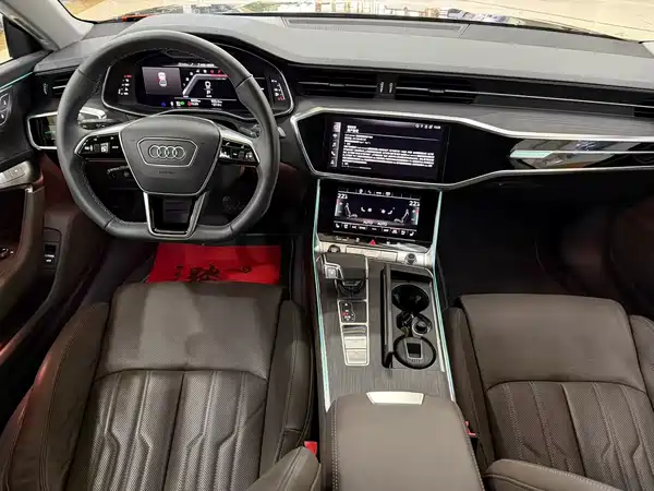 Audi A7L 2023