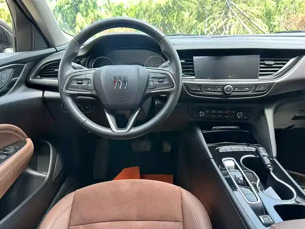 Buick Regal 2024