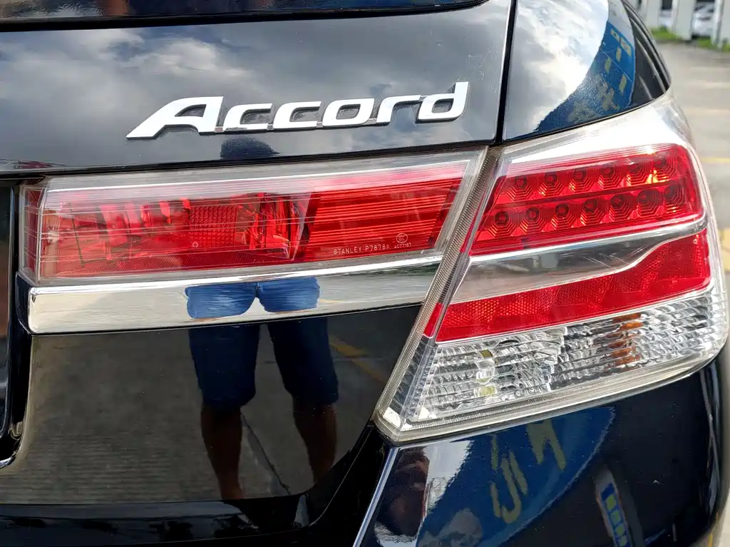Honda Accord 2013 — фото 26