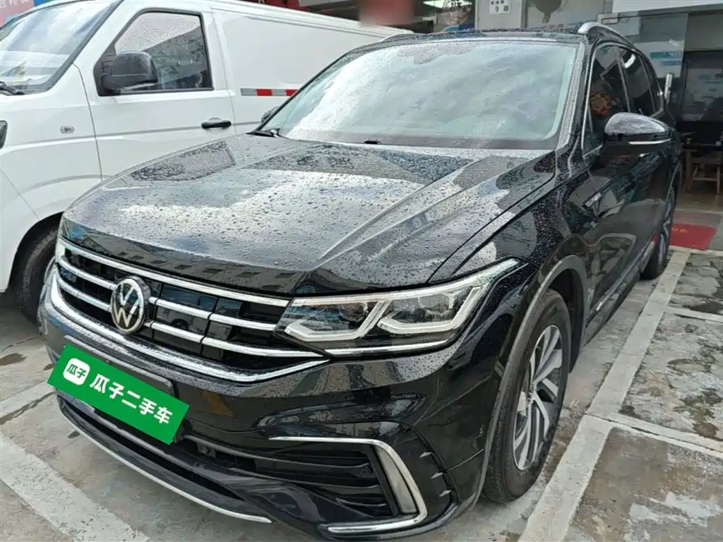 Volkswagen Tiguan L PHEV 2023 — фото 2