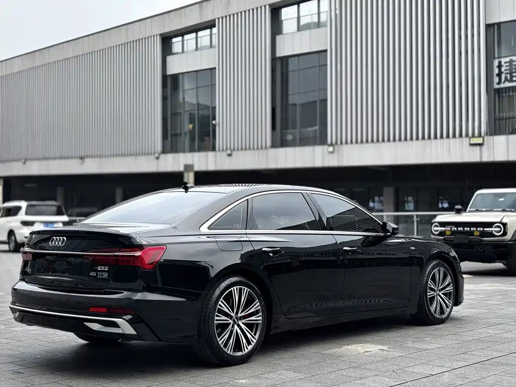 Audi A6L 2023 — фото 9