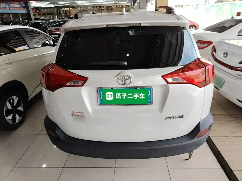 Toyota RAV4 2016