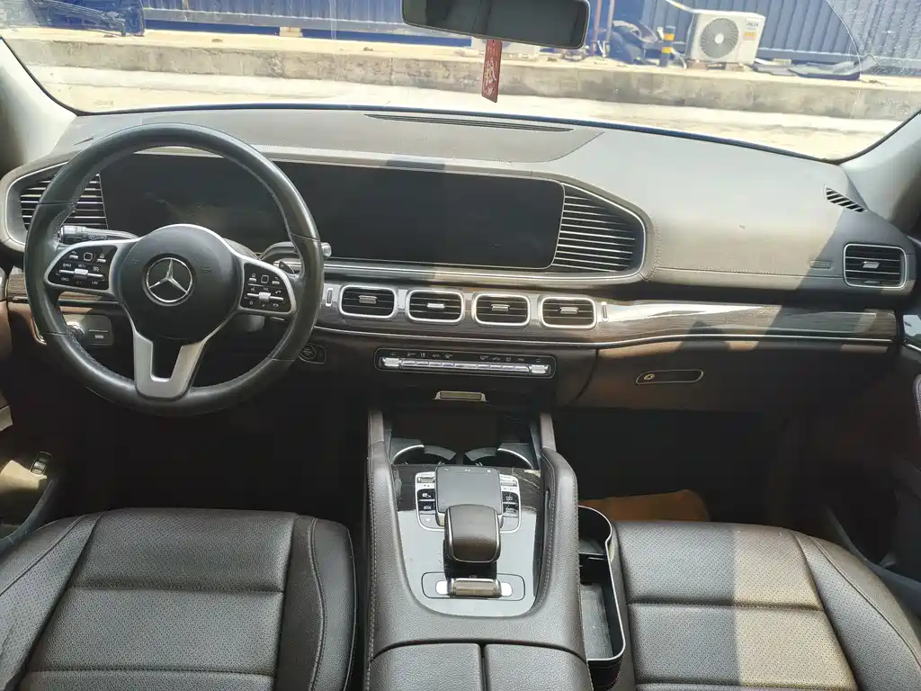 Mercedes-Benz GLE 2020 — фото 6