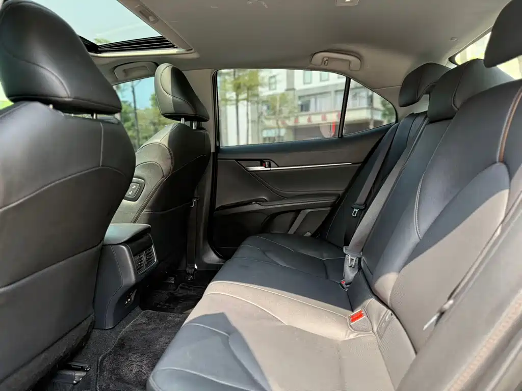 Toyota Camry 2022