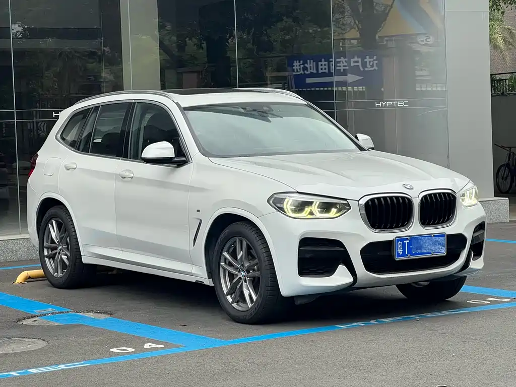 BMW X3 2021 — фото 2
