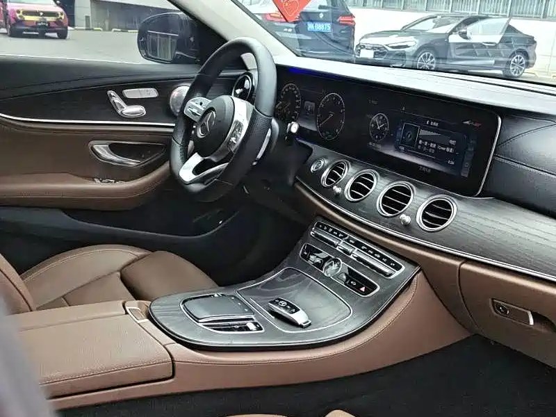 Mercedes-Benz E-Class 2020