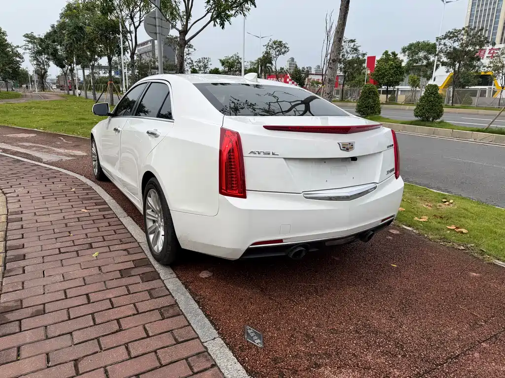 Cadillac ATS-L 2017 — фото 12
