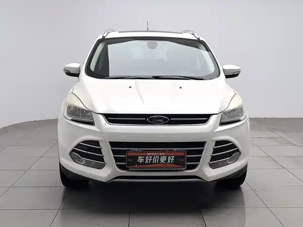 Ford Kuga 2014