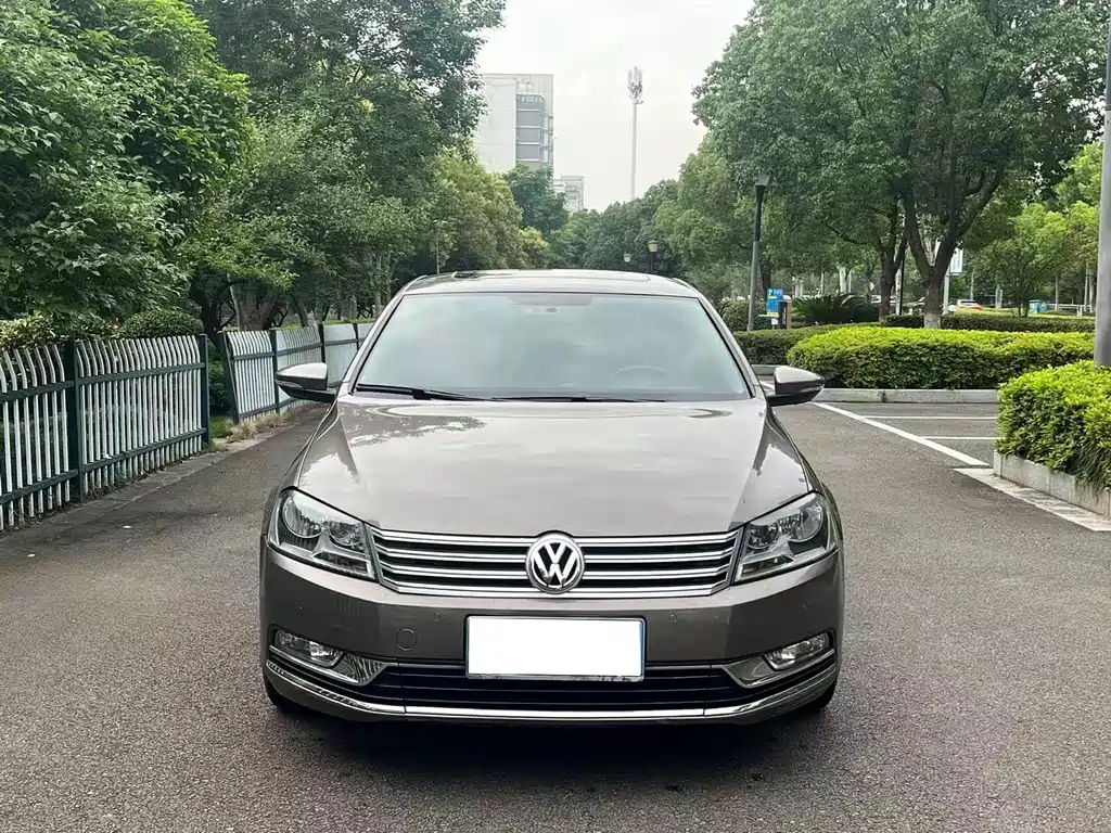Volkswagen Magotan 2014
