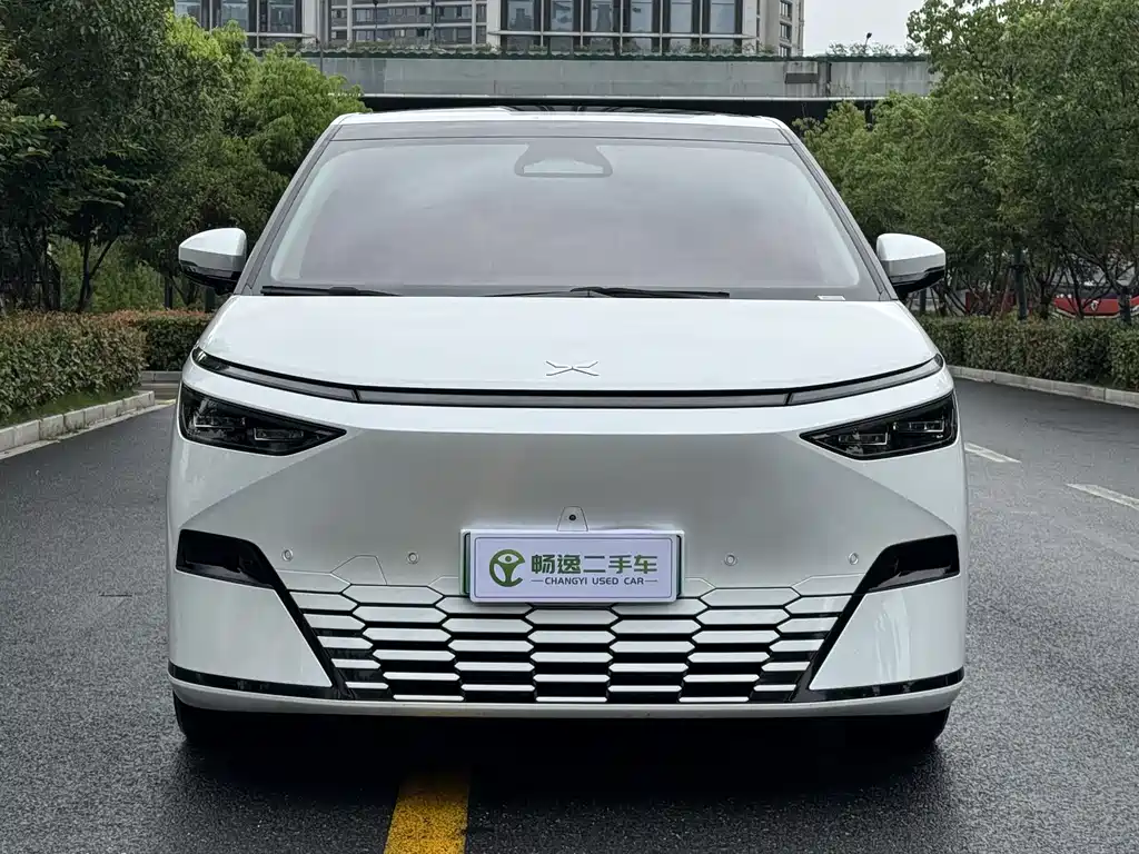XPeng X9 2024
