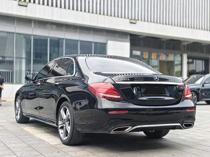Mercedes-Benz E-Class 2020