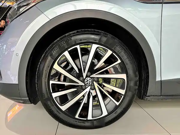 Volkswagen ID.4 X 2023