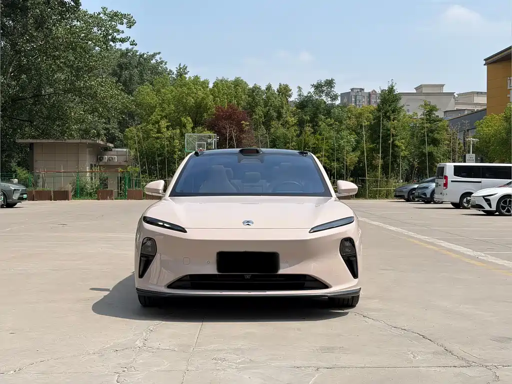 NIO ET5T 2023