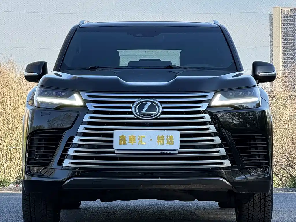 Lexus LX 2024 — фото 2