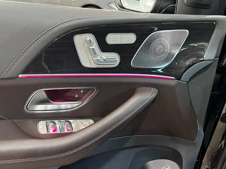 Mercedes-Benz GLS 2021 — фото 13