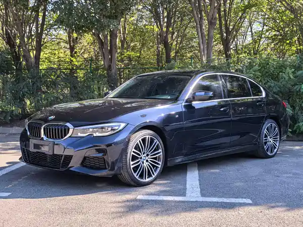 BMW 3 Series 2022