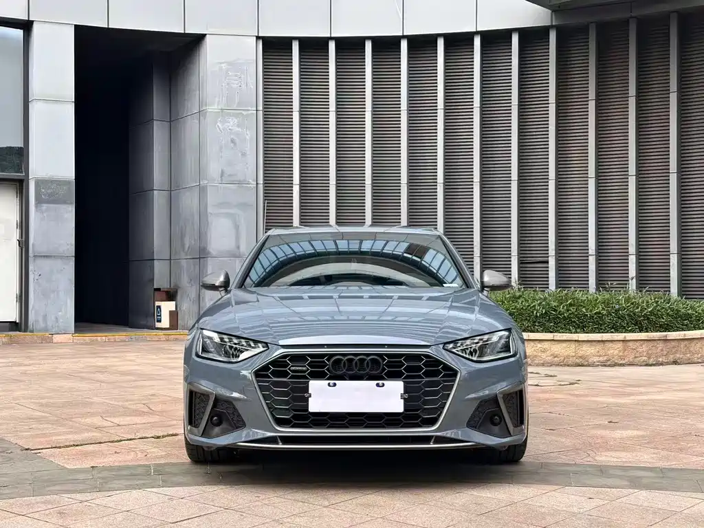 Audi A4L 2022 — фото 2