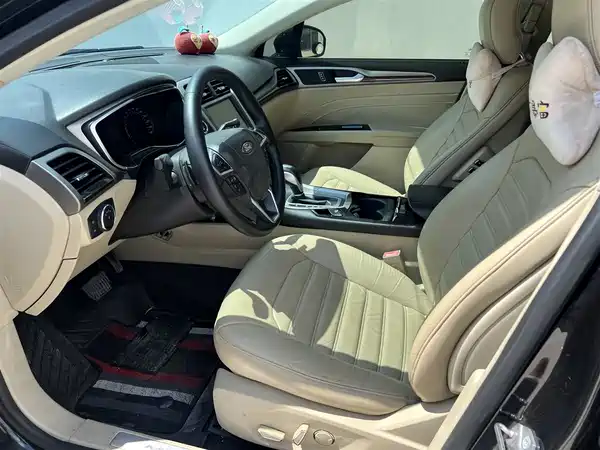Ford Mondeo 2014