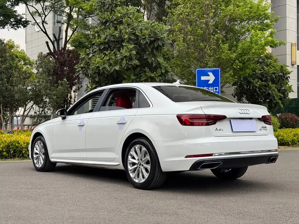 Audi A4L 2019 — фото 5