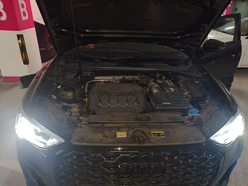 Audi Q3 Sportback 2022 — фото 11