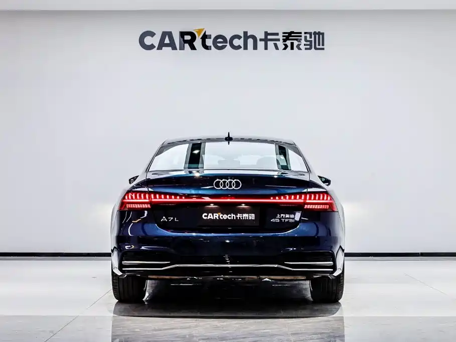 Audi A7L 2024 — фото 5