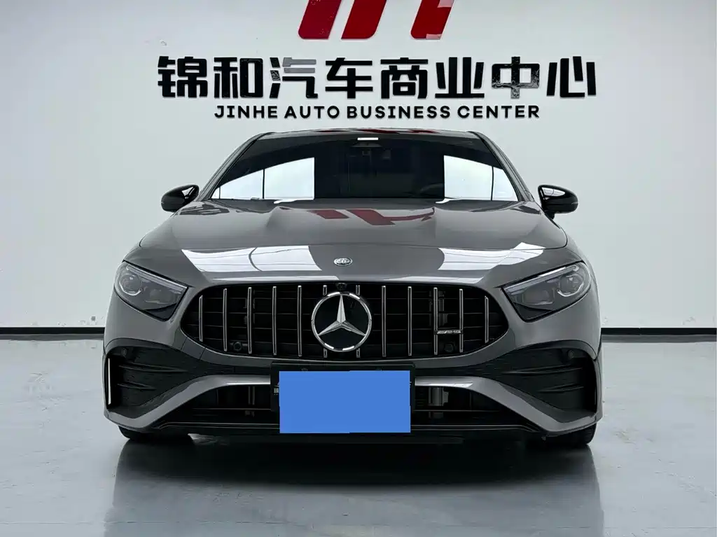 Mercedes-Benz A-Class AMG 2025 — фото 2