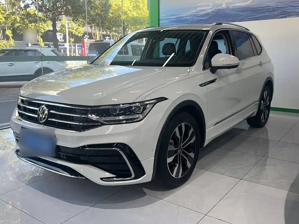 Volkswagen Tiguan L 2024