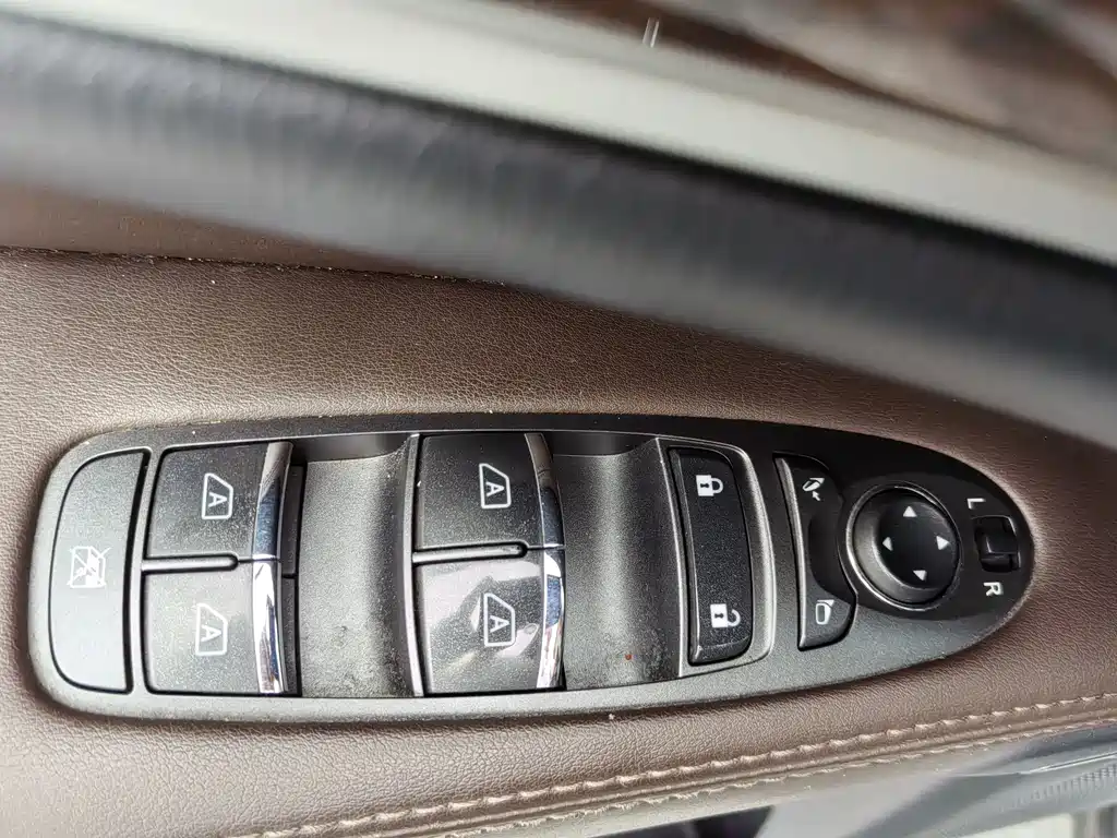 Infiniti JX 2014 — фото 14
