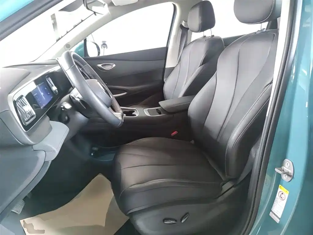 BYD Sealion 05 EV 2025 — фото 15