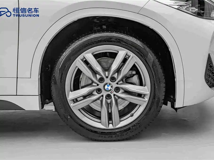 BMW X2 2022 — фото 11