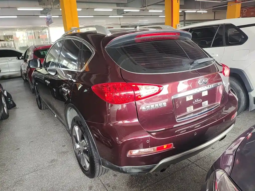 Infiniti QX50 2015 — фото 5
