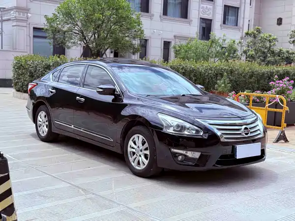 Nissan Teana 2013