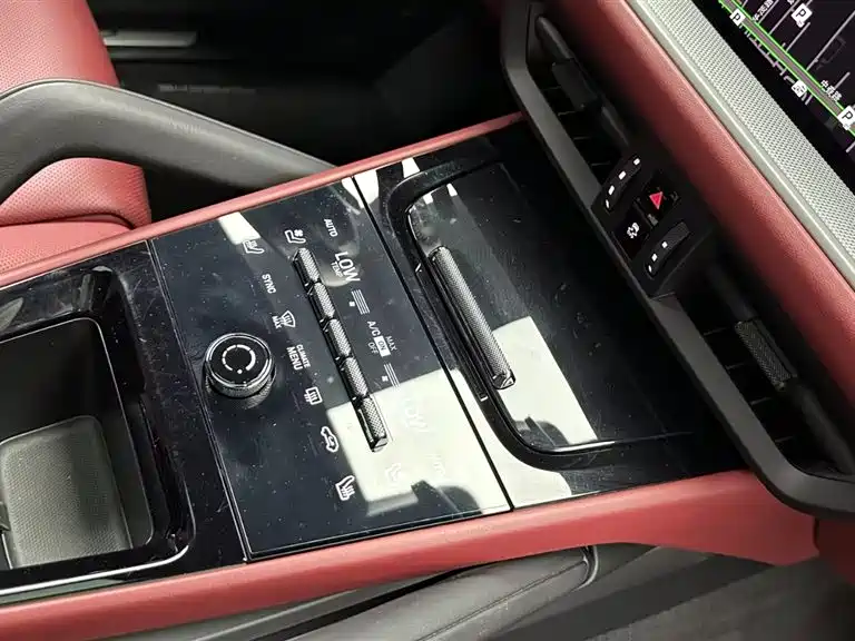Porsche Cayenne 2025 — фото 12