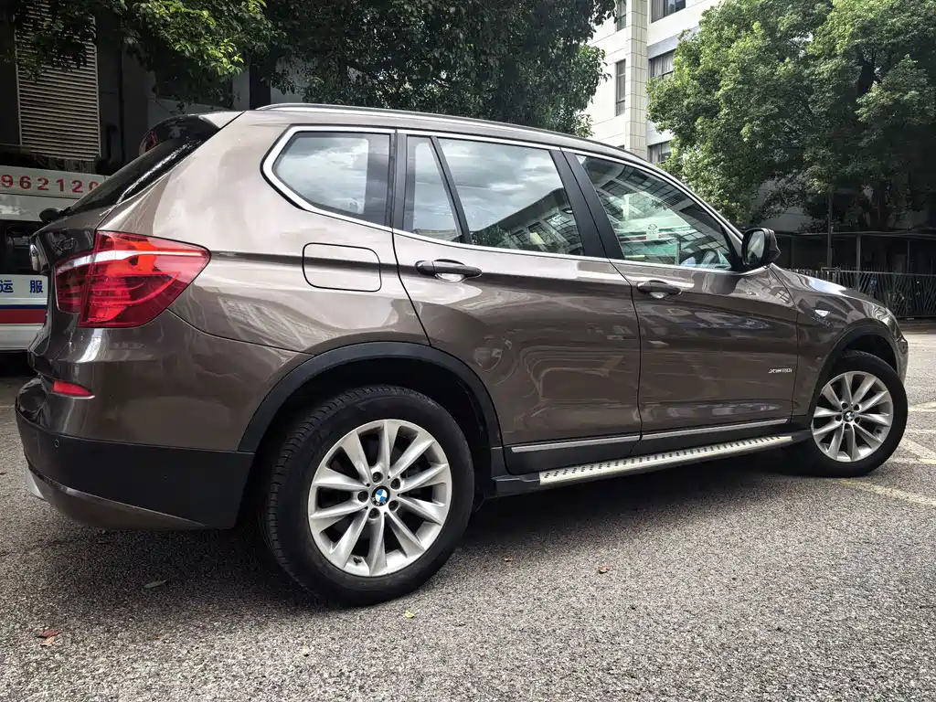 BMW X3 2014 — фото 27
