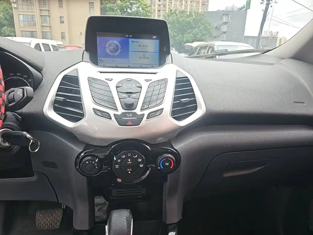 Ford Ecosport 2017 — фото 13