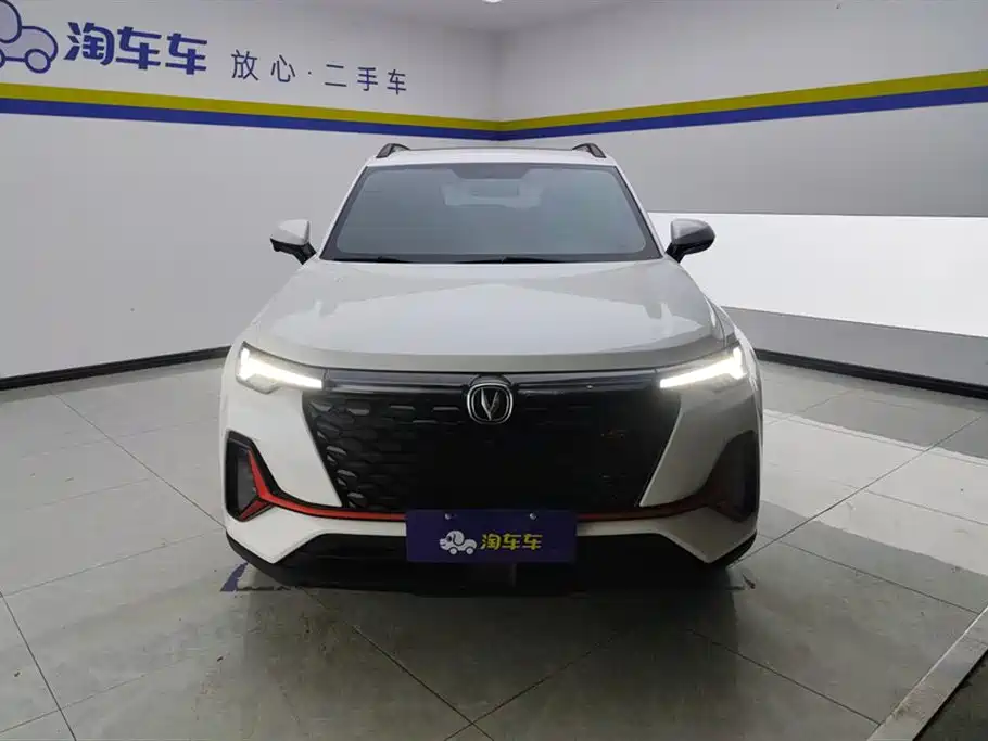 Changan CS35PLUS 2022 — фото 2