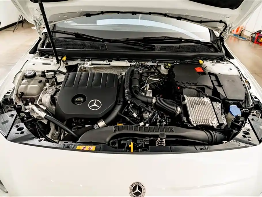 Mercedes-Benz A-Class 2024 — фото 25