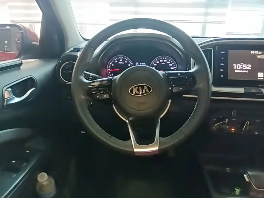 Kia KX1 2020 — фото 11
