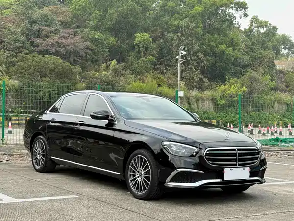 Mercedes-Benz E-Class 2023