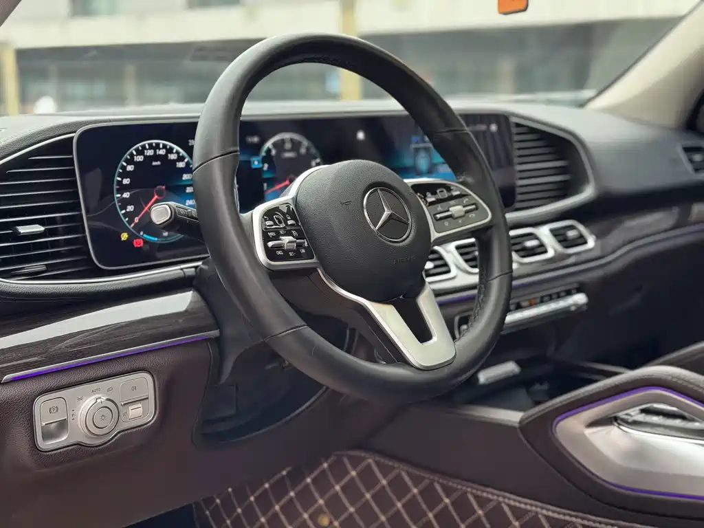 Mercedes-Benz GLE 2019 — фото 8
