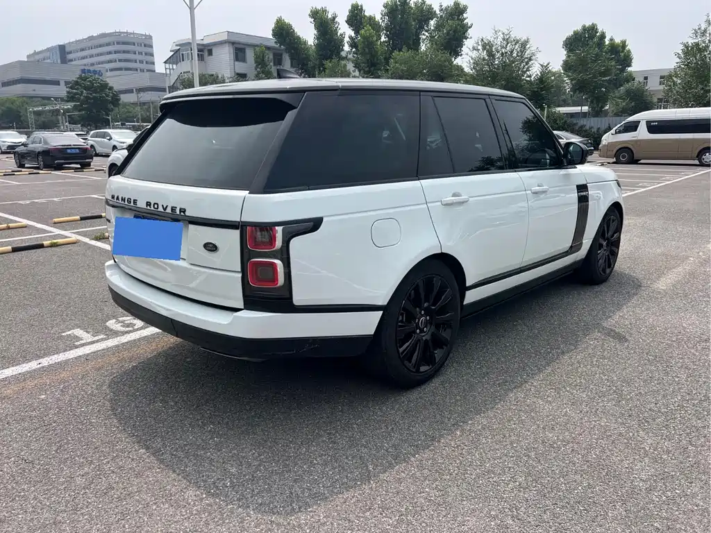 Land Rover Range Rover 2018 — фото 4