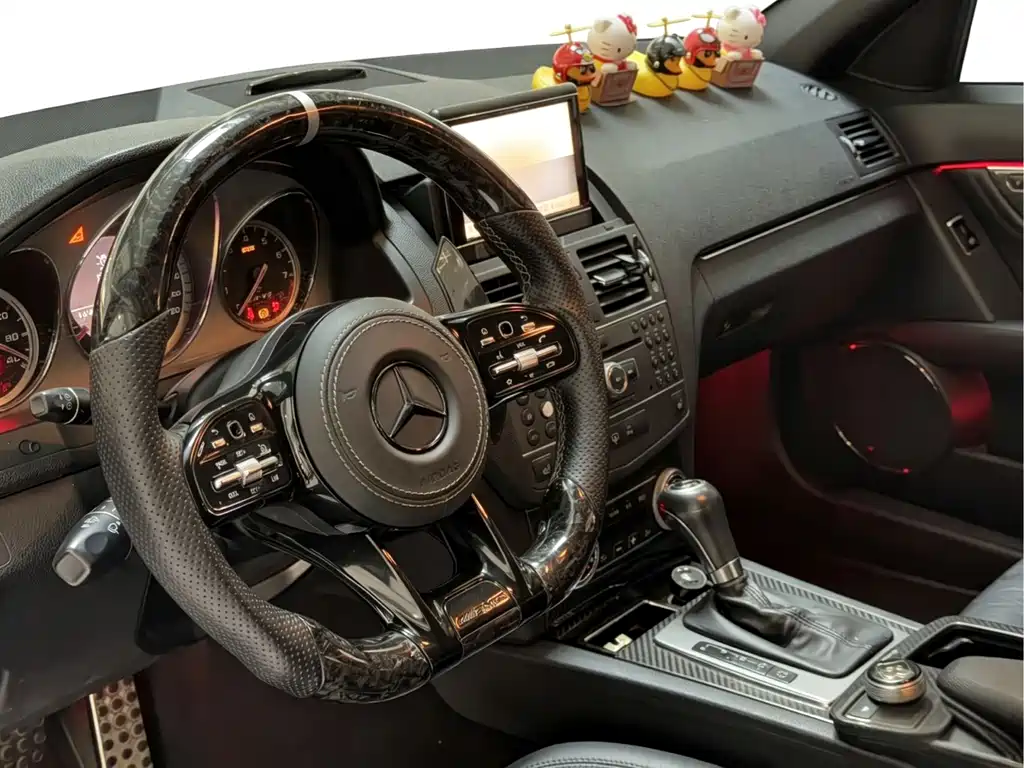 Mercedes-Benz C-Class AMG 2011 — фото 7