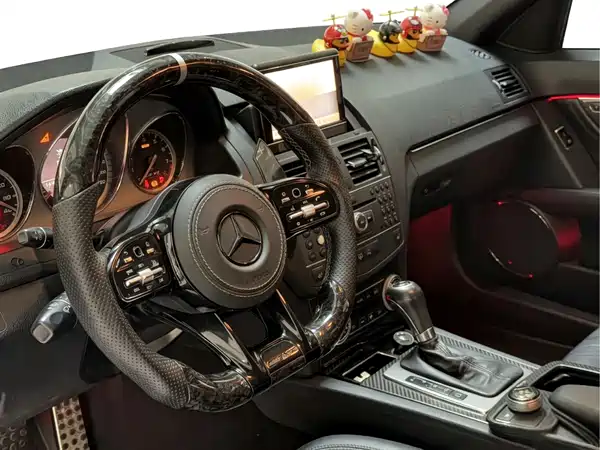 Mercedes-Benz C-Class AMG 2011