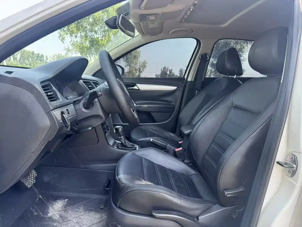 Volkswagen Gran Lavida 2015