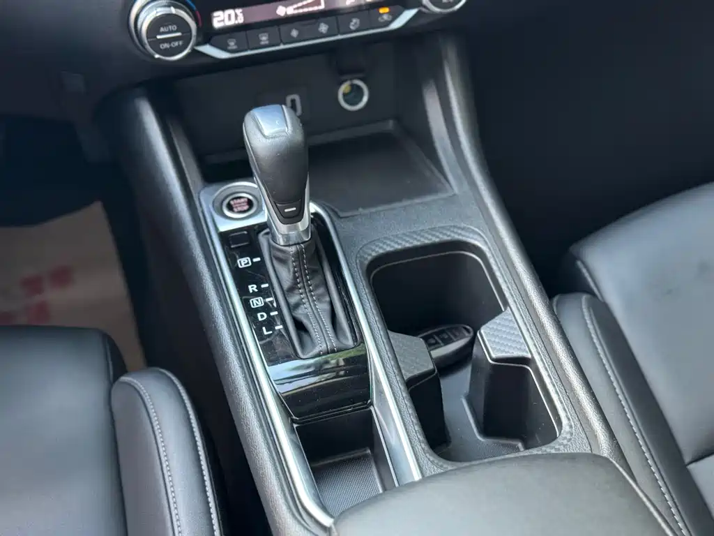 Nissan Sylphy 2021 — фото 15