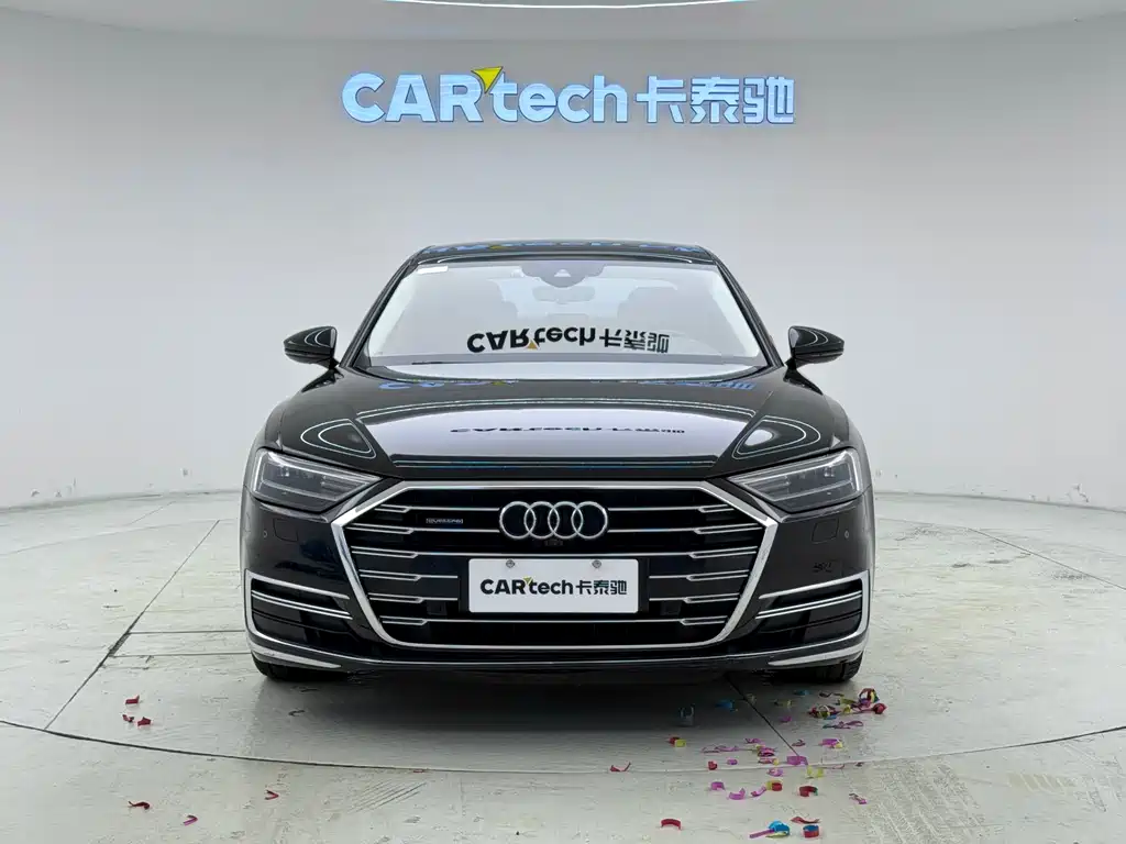 Audi A8 2019 — фото 2