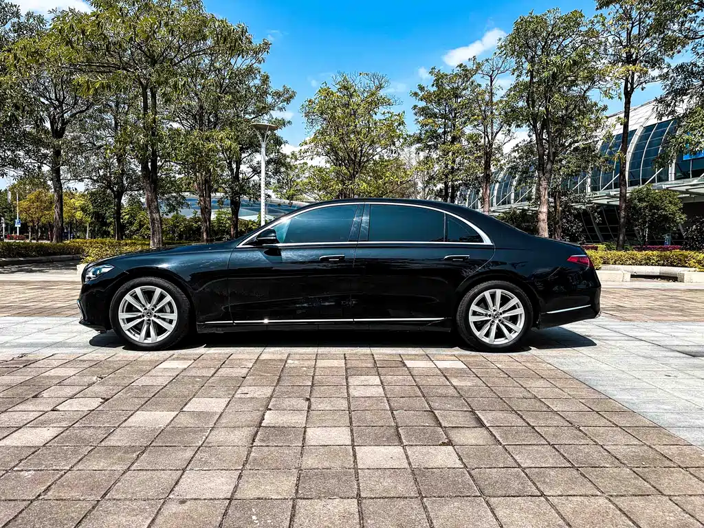 Mercedes-Benz S-Class 2023 — фото 4